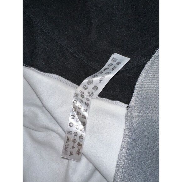 Men's San Antonio Spurs Zip-Up Hoodie Black Gray Size L NBA Licensed Sweatshirt - Picture 3 of 9